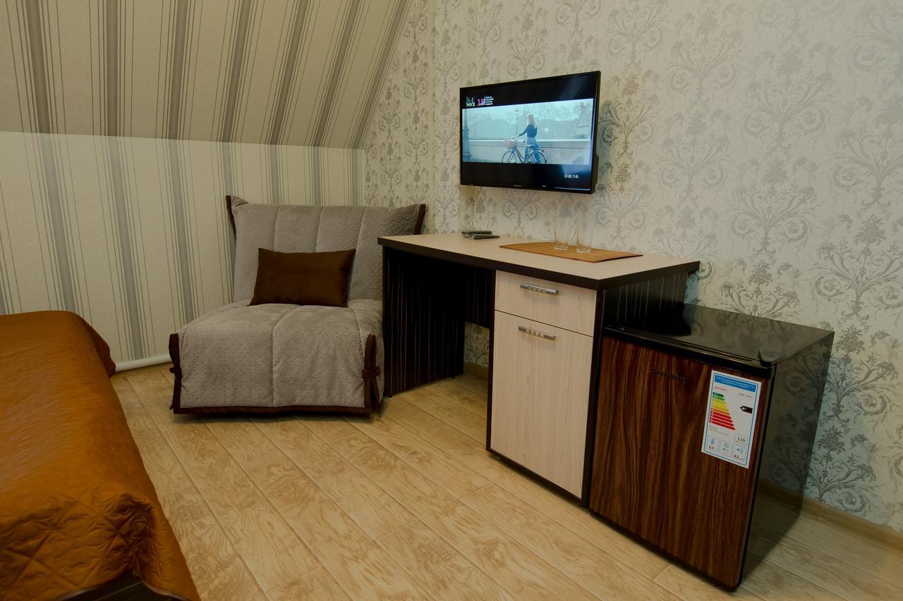 פטרופבלובסק Hotel Hizhina מראה חיצוני תמונה