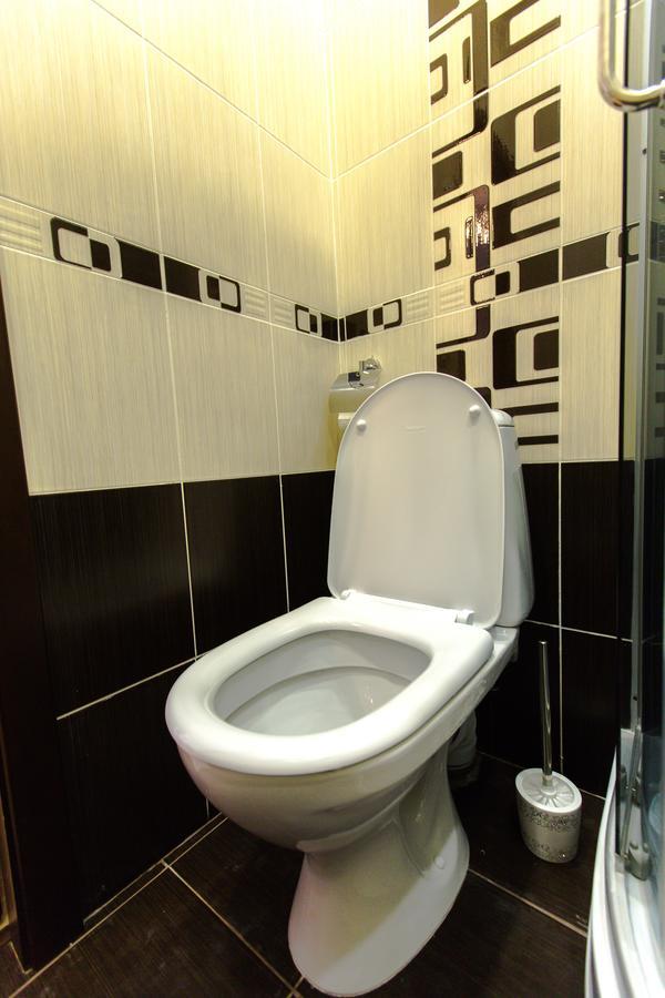 פטרופבלובסק Hotel Hizhina מראה חיצוני תמונה