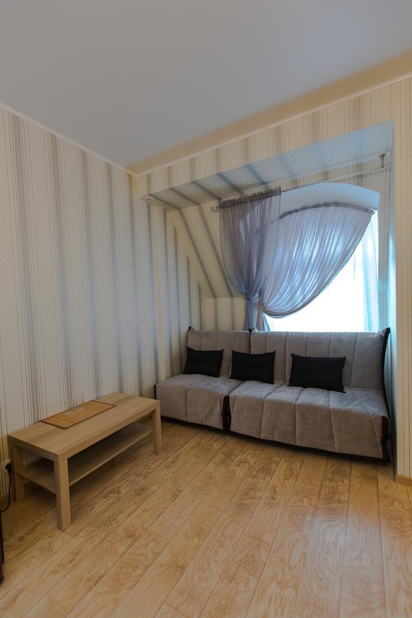 פטרופבלובסק Hotel Hizhina מראה חיצוני תמונה