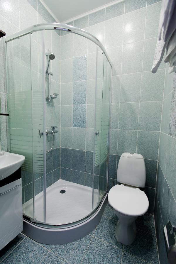 פטרופבלובסק Hotel Hizhina מראה חיצוני תמונה