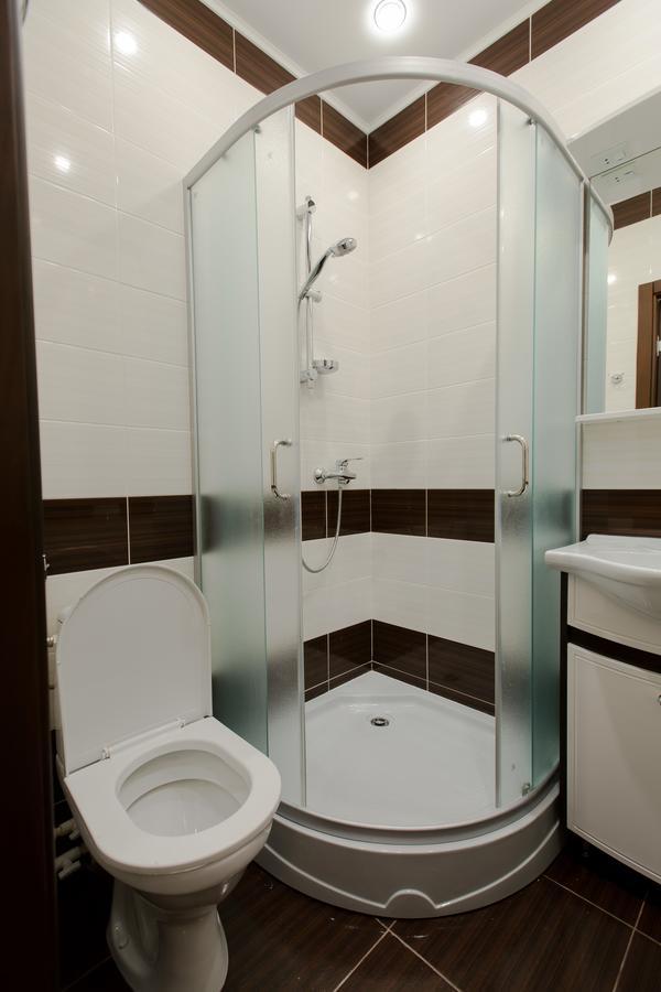 פטרופבלובסק Hotel Hizhina מראה חיצוני תמונה